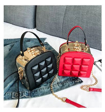 Load image into Gallery viewer, METAL SQUARE PU LEATHER CHAIN BOX HANDBAG