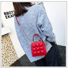 Load image into Gallery viewer, METAL SQUARE PU LEATHER CHAIN BOX HANDBAG