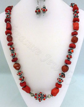 Load image into Gallery viewer, Two Tone Blue or Red Necklace set
