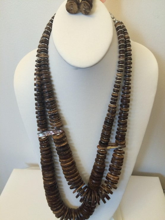 Brown Wood Necklace Set