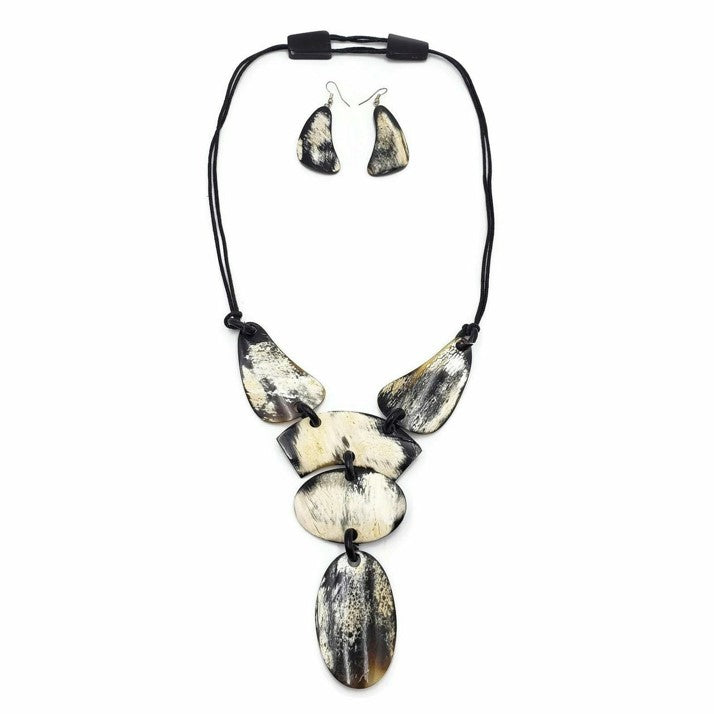 Buffalo Horn Necklace Set